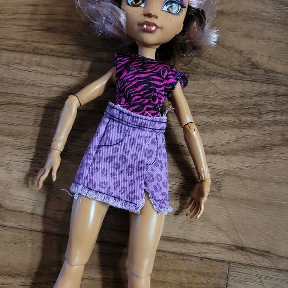 Monster High Doll - Picture 3 of 5